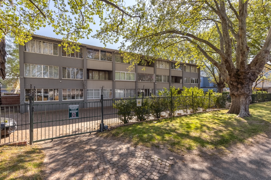 1 Bedroom Property for Sale in Stellenbosch Central Western Cape